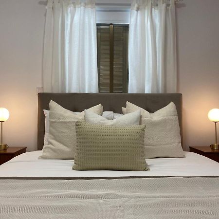 Phaedrus Living: City View Luxury Flat Androcleous Paphos ภายนอก รูปภาพ