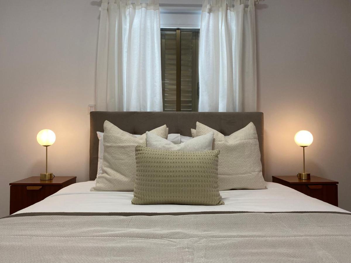 Phaedrus Living: City View Luxury Flat Androcleous Paphos ภายนอก รูปภาพ